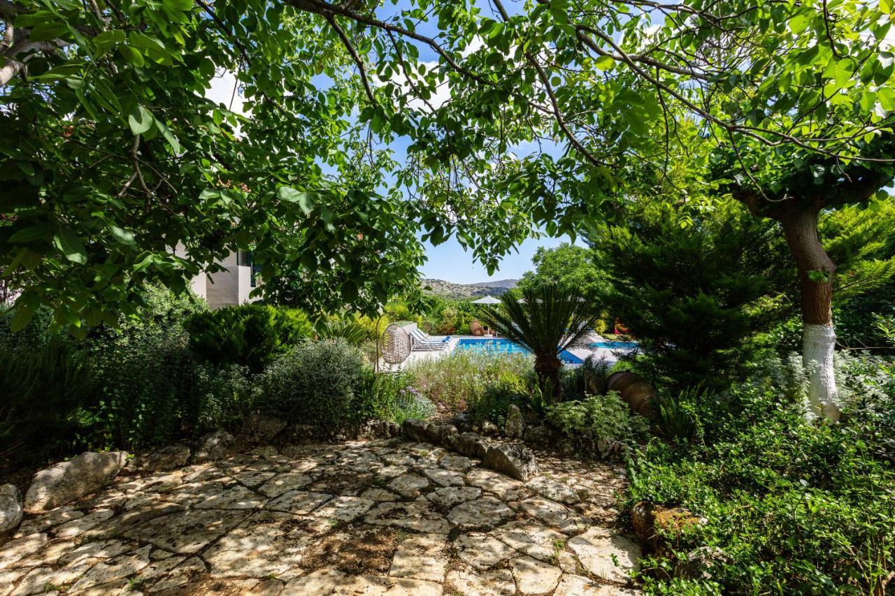 Alonia Villa, Refined Living With 50M2 Private Pool, By Thinkvilla Μελιδόνι Εξωτερικό φωτογραφία