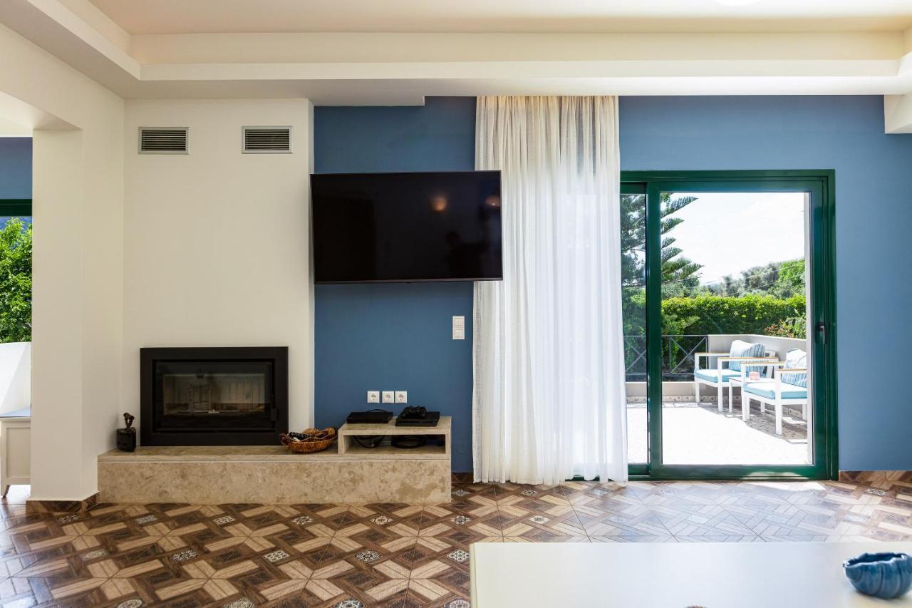 Alonia Villa, Refined Living With 50M2 Private Pool, By Thinkvilla Μελιδόνι Εξωτερικό φωτογραφία